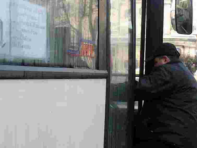 У Львові задимілася маршрутка з людьми