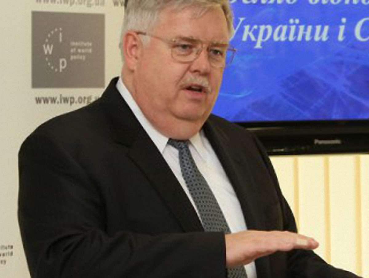 Теффт: Дешевий газ не вирішить економічних проблем України