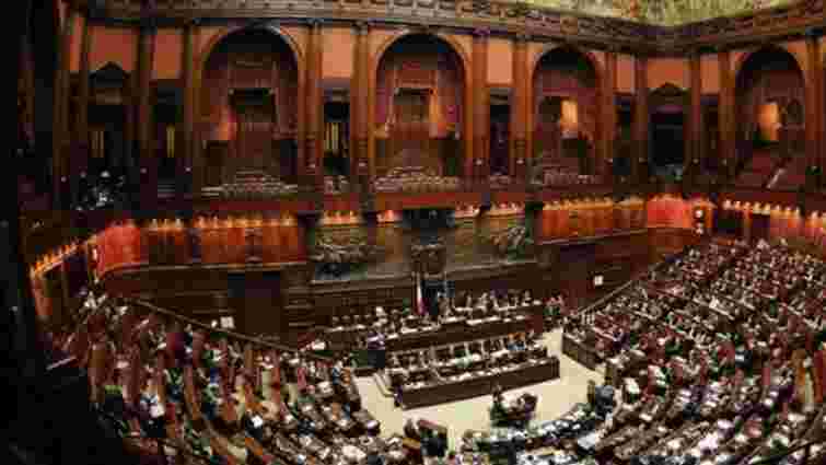 В Італії президент розпустив парламент