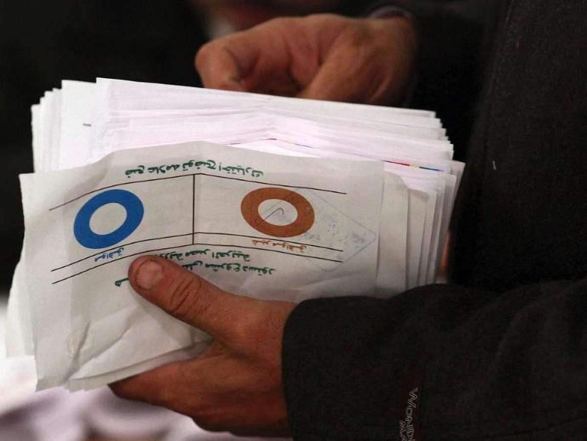 Єгиптяни проголосували за зміну конституції