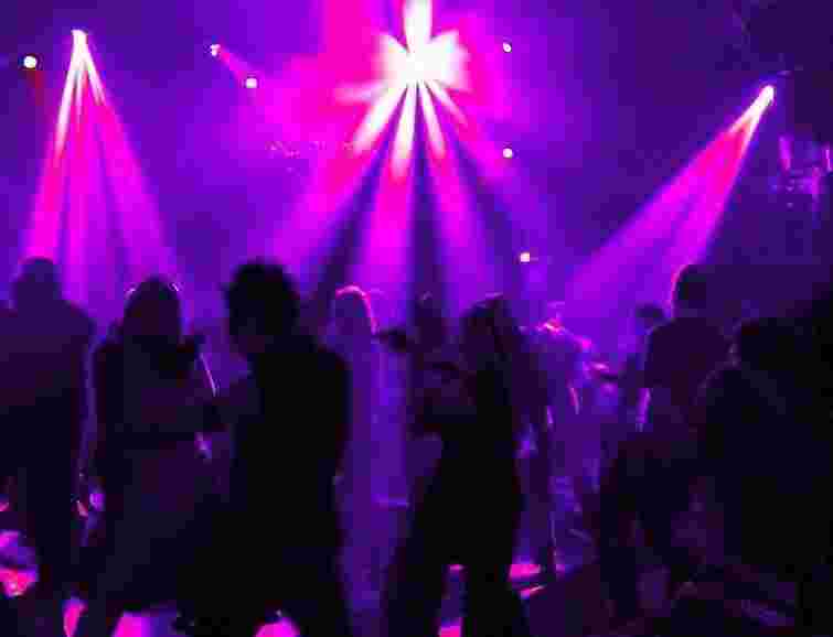 У нічному клубі Миколаєва сталася масова бійка: є постраждалі