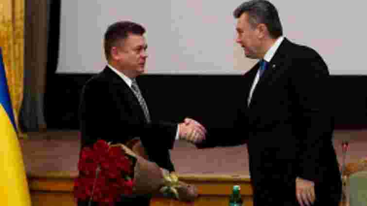Янукович представив нового міністра оборони
