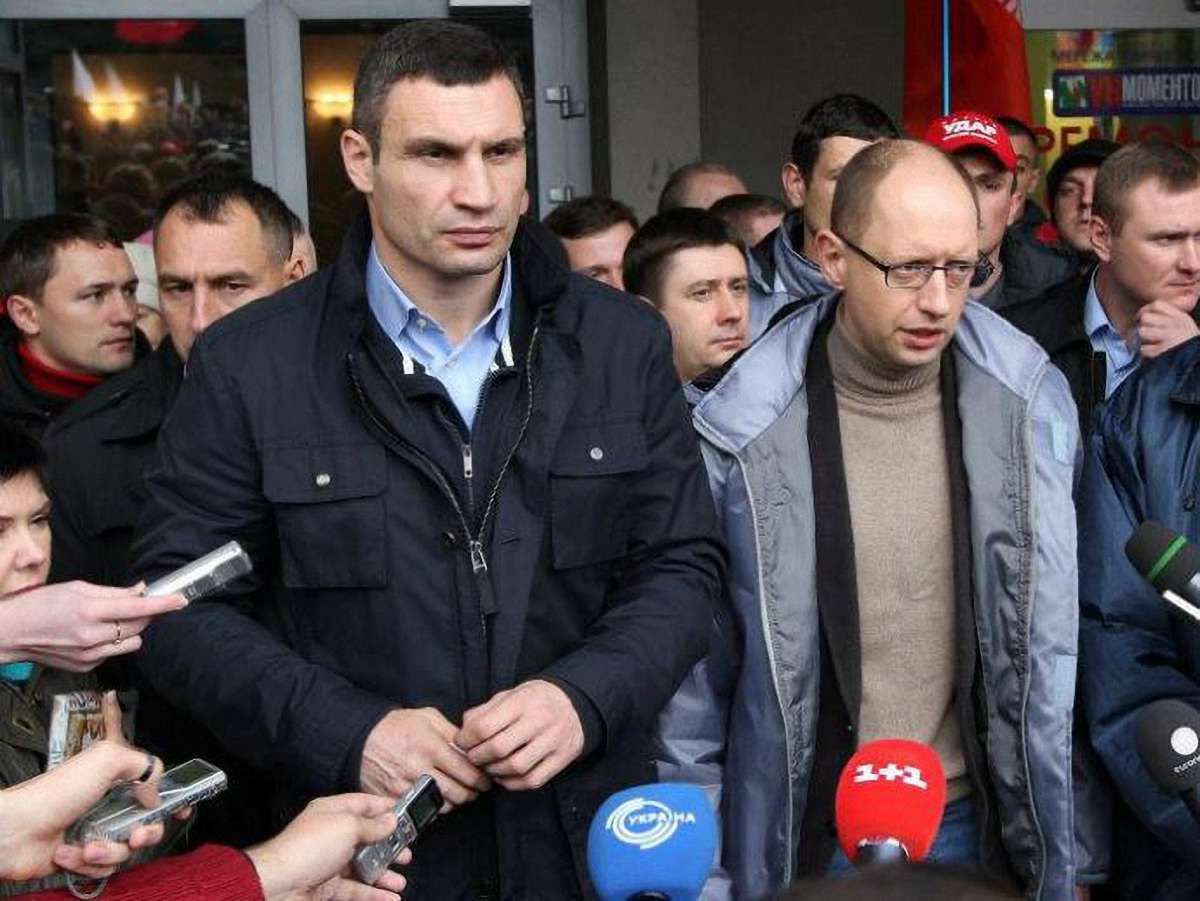 У президентських рейтингах Яценюк і Кличко йдуть у ногу 