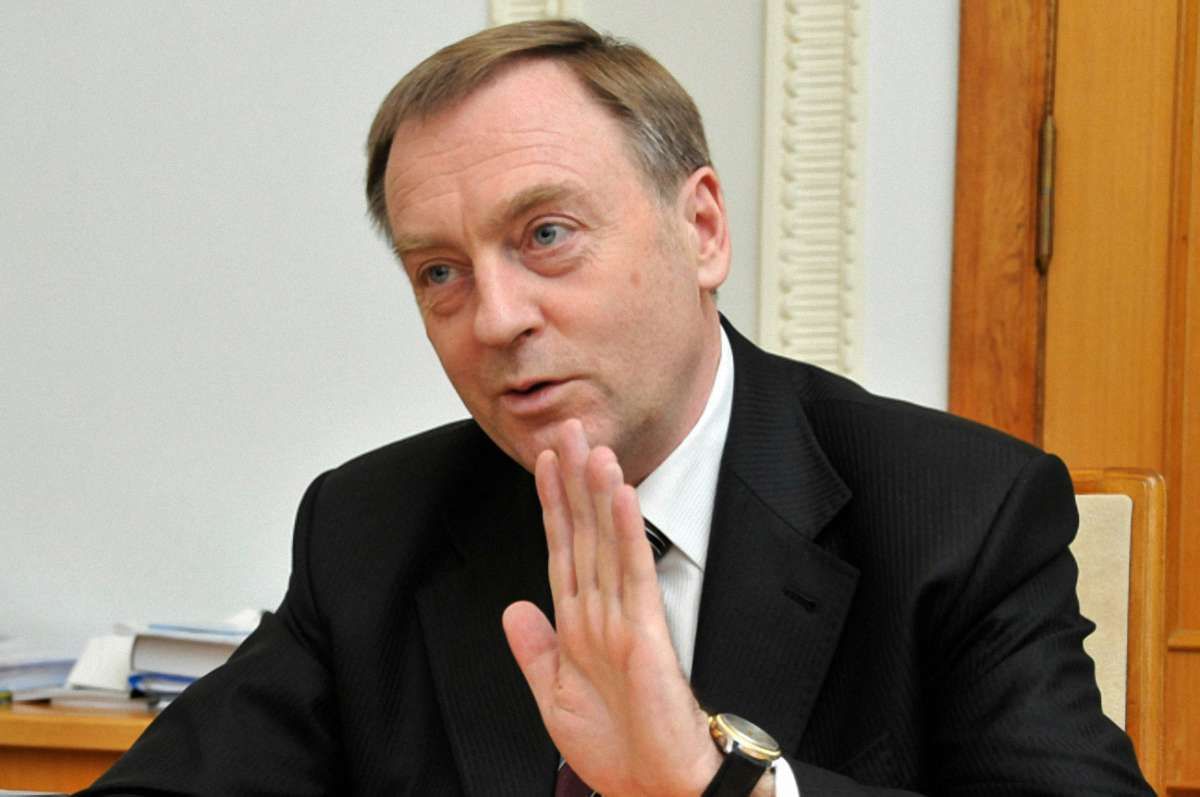 Лавринович: Прасолов-міністр – законний, а рішення депутатів – ні