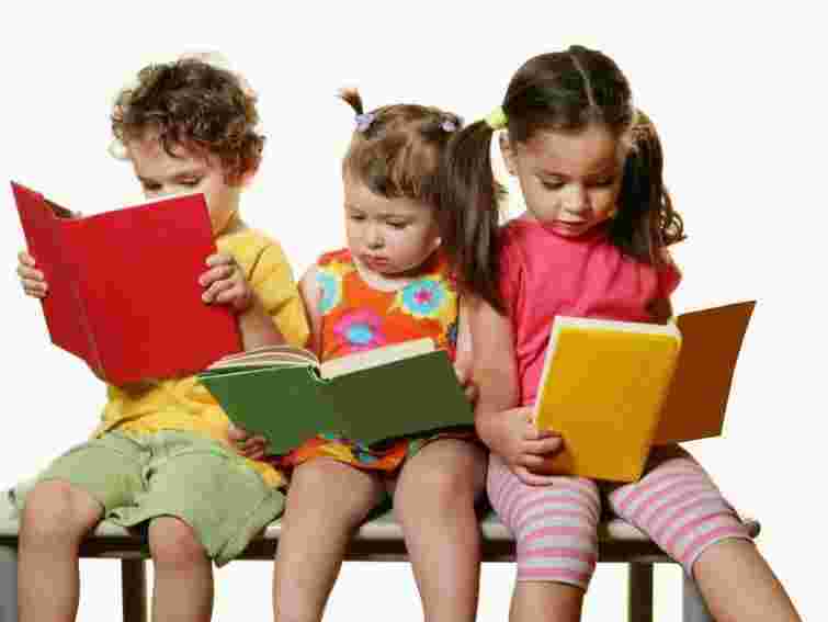 Німці витрачають на книжки у 40 разів більше, ніж українці