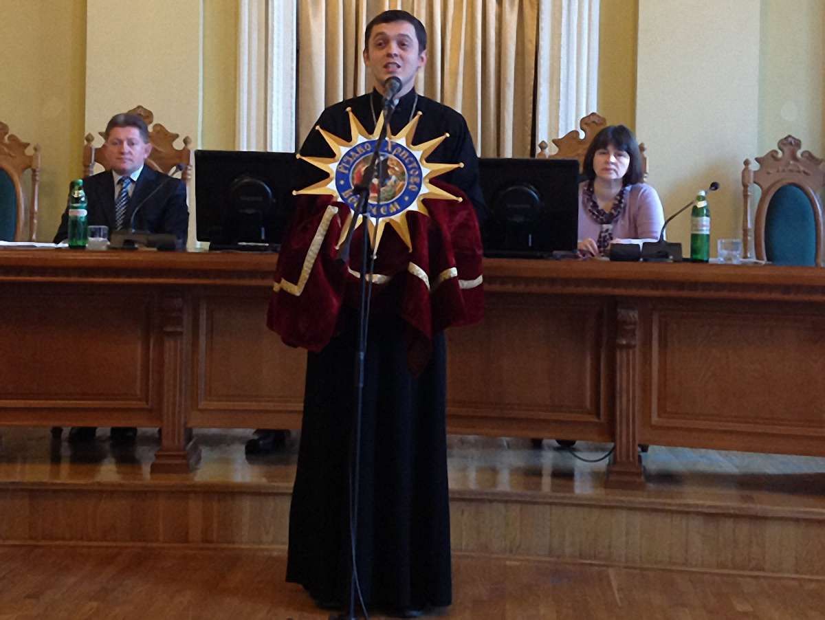 Капелан приніс депутатам Львова Вифлеємську зірку
