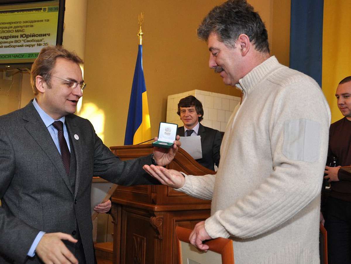 Мер Львова вручив відзнаки ватерполістам