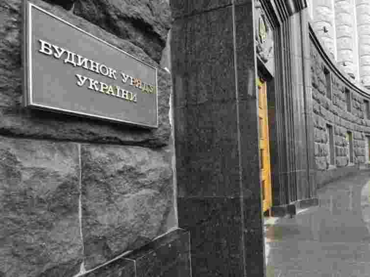 Третина міністрів нового Кабміну народились не в Україні