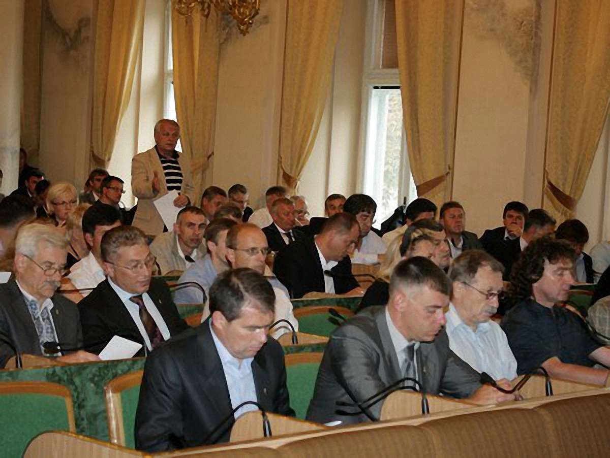 У Львівській облраді - троє нових депутатів