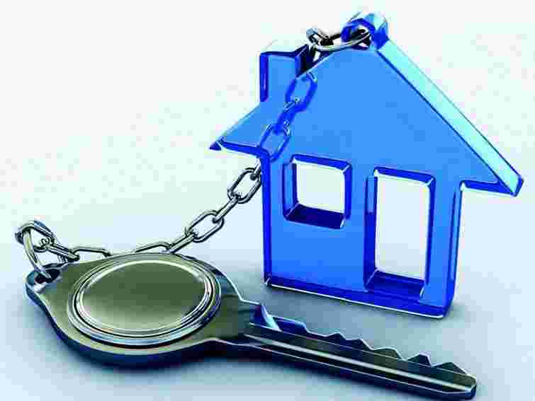 Костюк вручив 4 ордери на квартири, один з них – чорнобильцю