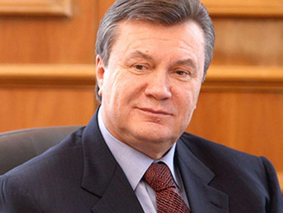 Янукович призначив низку послів