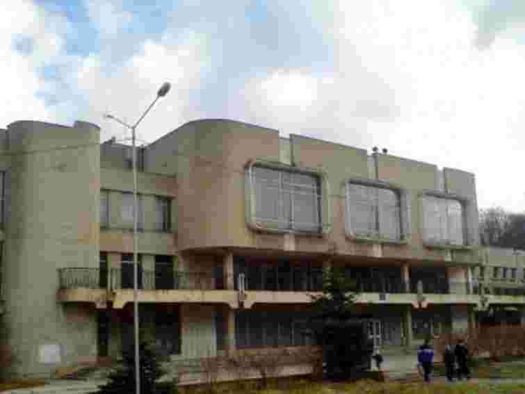 Львів’яни просять покращити сполучення з Центром творчості дітей