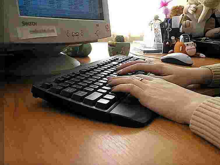 Депутат ЛОР просить КМУ пом'якшити умови е-звітності підприємцям