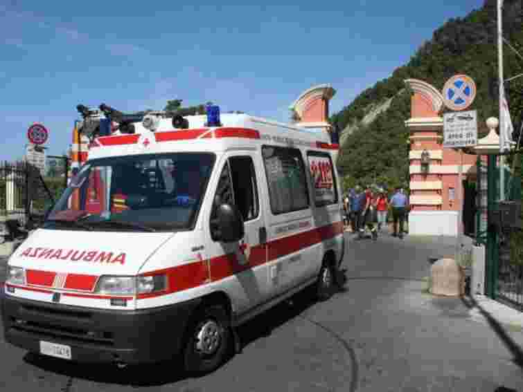 2 італійці загинули і 120 травмовані через петарди і феєрверки