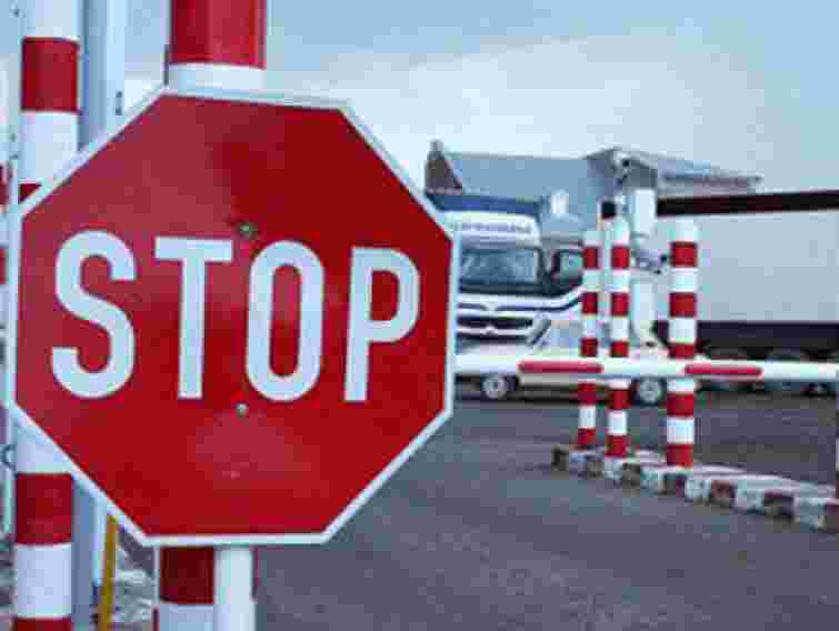 На Волині 20 підприємцям заборонили виїзд закордон