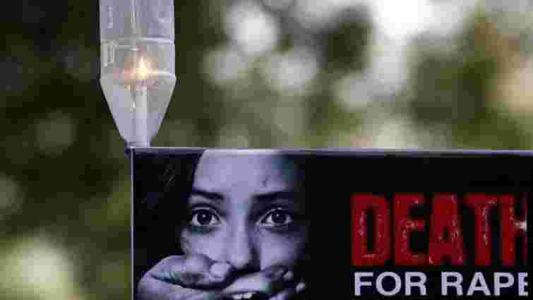 Винним у згвалтуванні і вбивстві студентки в Делі загрожує смертна кара