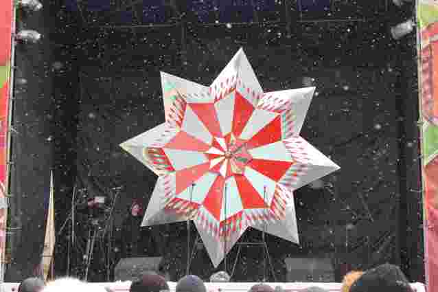 У центрі Львова відкрили 4-метрову зірку