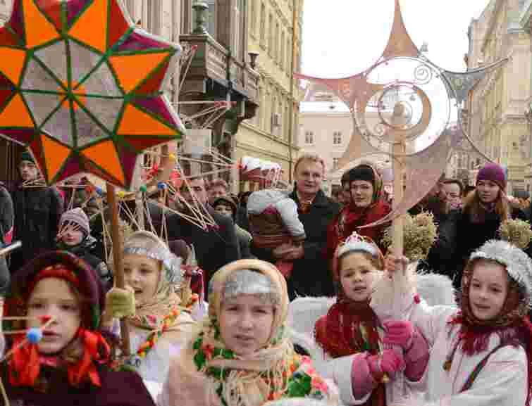 Сьогодні у Львові урочистою ходою пройдуть звіздарі