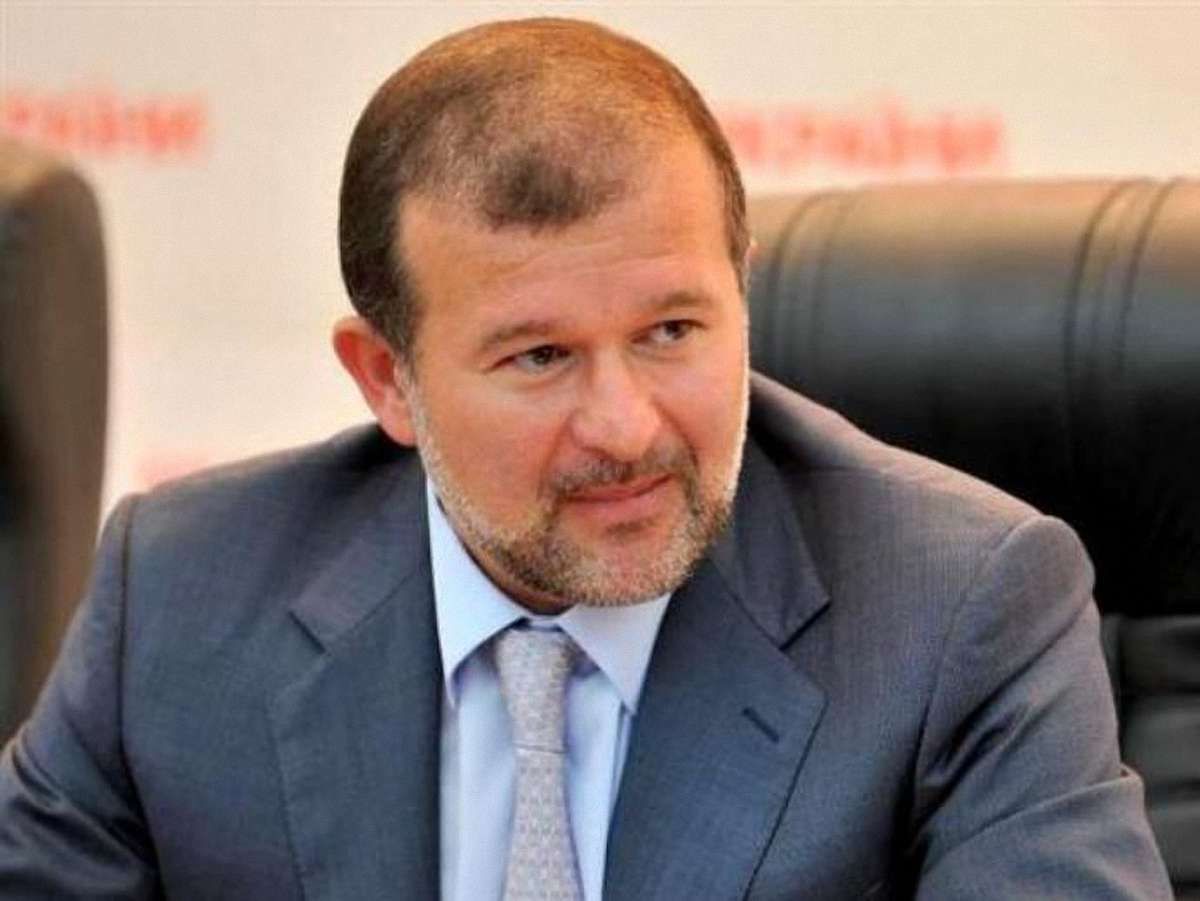 Високопосадовці мають говорити тільки державною мовою, - Балога