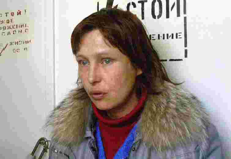 Адвокат: Одну справу проти матері Макар закрили, іншу – відкрили