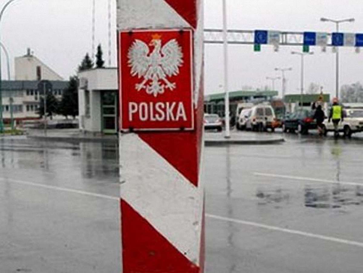 Польські прикордонники затримали трьох українців