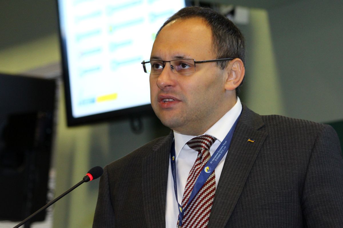 Каськів отримав догану за LNG-термінал
