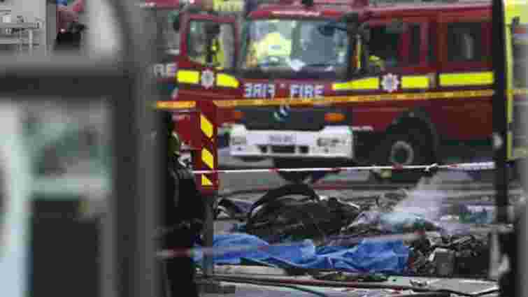 У центрі Лондона впав гелікоптер: є загиблі