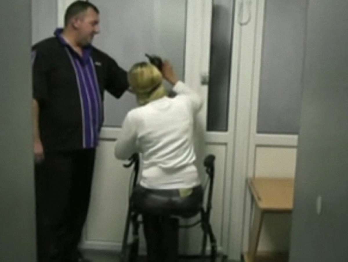 Тюремники розцінюють вимоги Тимошенко як піар