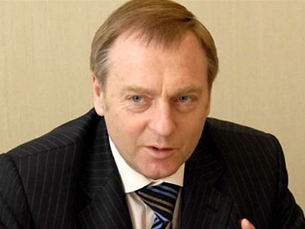 У кожному розділі Конституції є що міняти, - Лавринович