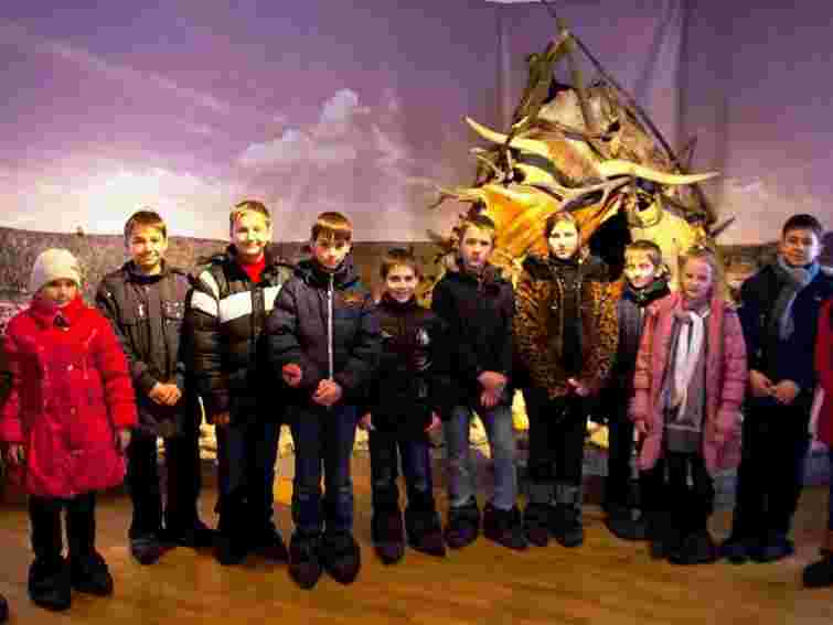 120 львівських дітей безкоштовно "помандрували в минуле"