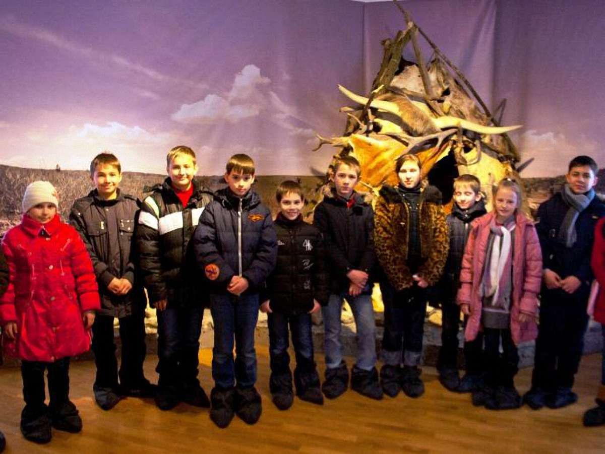 120 львівських дітей безкоштовно "помандрували в минуле"