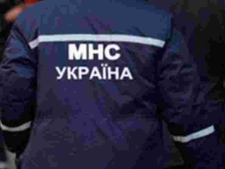 На Луганщині двоє дітей постраждали, влаштувавши пожежу в домі