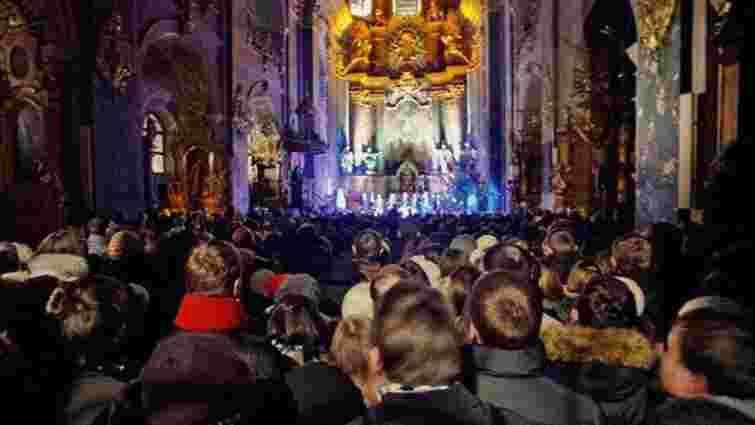 Концерти піккардійців зібрали 26 тис. грн для костелу Єзуїтів