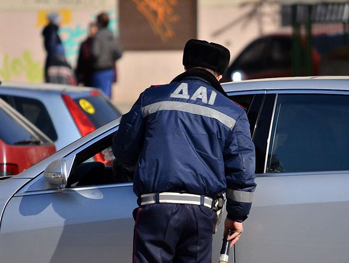 ДАІ вже близько тижня не реєструє автомобілі