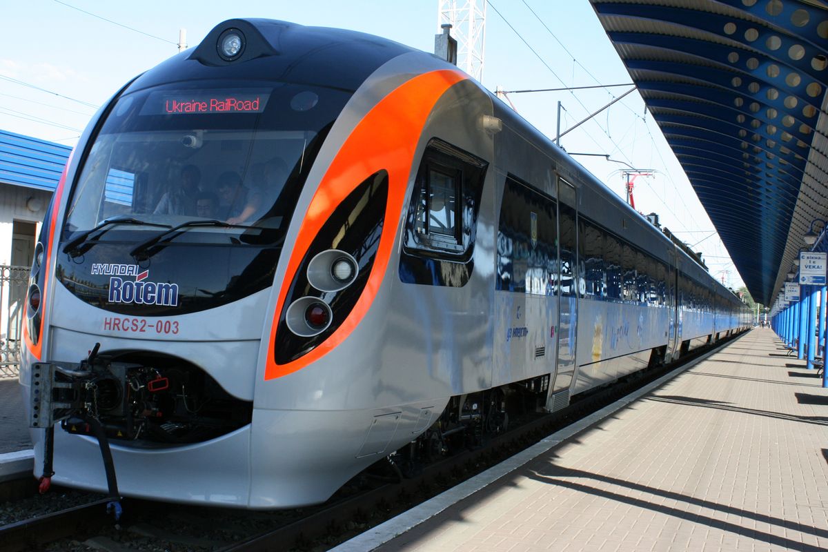У Львові вивчають поломку Hyundai, що не виїхав до Києва, - Козак