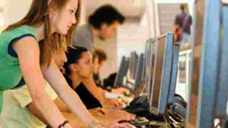 40 000 школярів пройшли безкоштовні тести ЗНО в онлайн-режимі