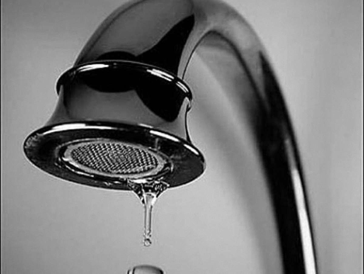 Вода до Шевченківського району подається з пониженим тиском
