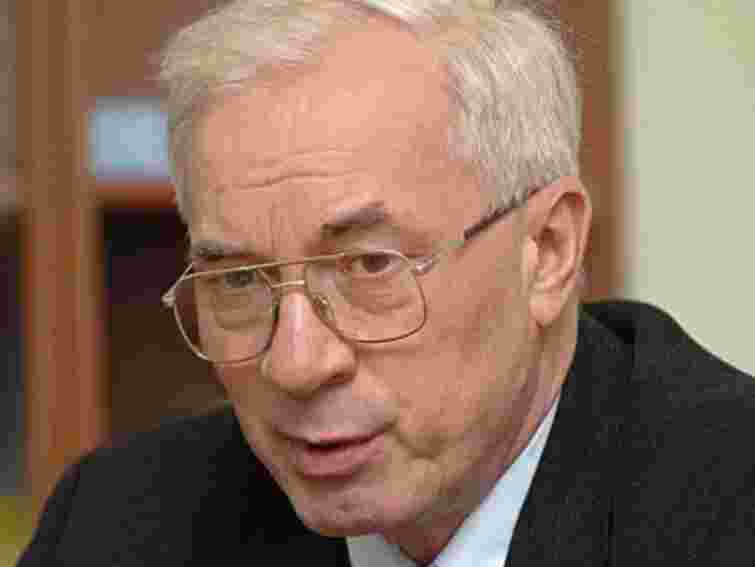 Азаров хоче встановити правила для Інтернет-магазинів