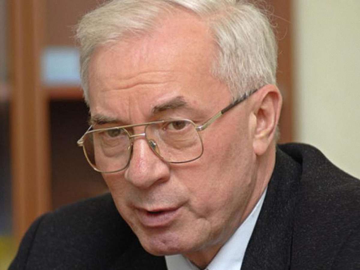 Азаров хоче встановити правила для Інтернет-магазинів