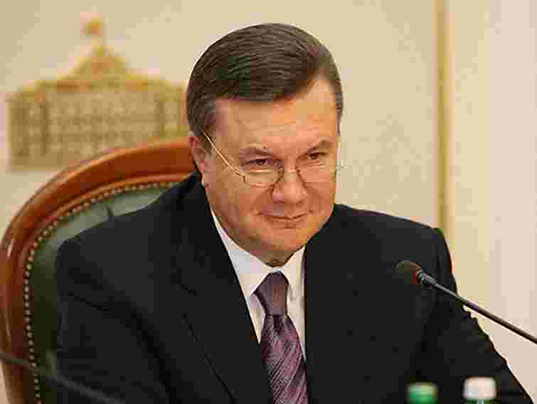 Янукович звільнив голову Укрдержреєстру