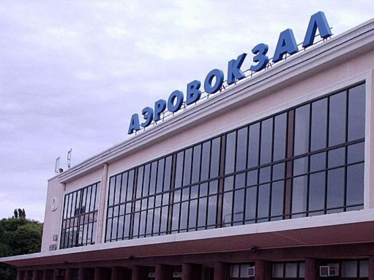 Директора Одеського аеропорту звільнили