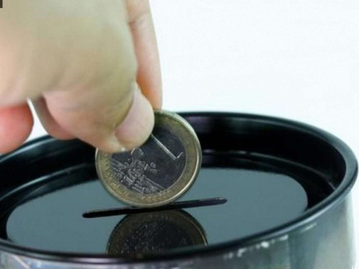 В Україні меценати зациклені на футболі та горілці, - соціолог