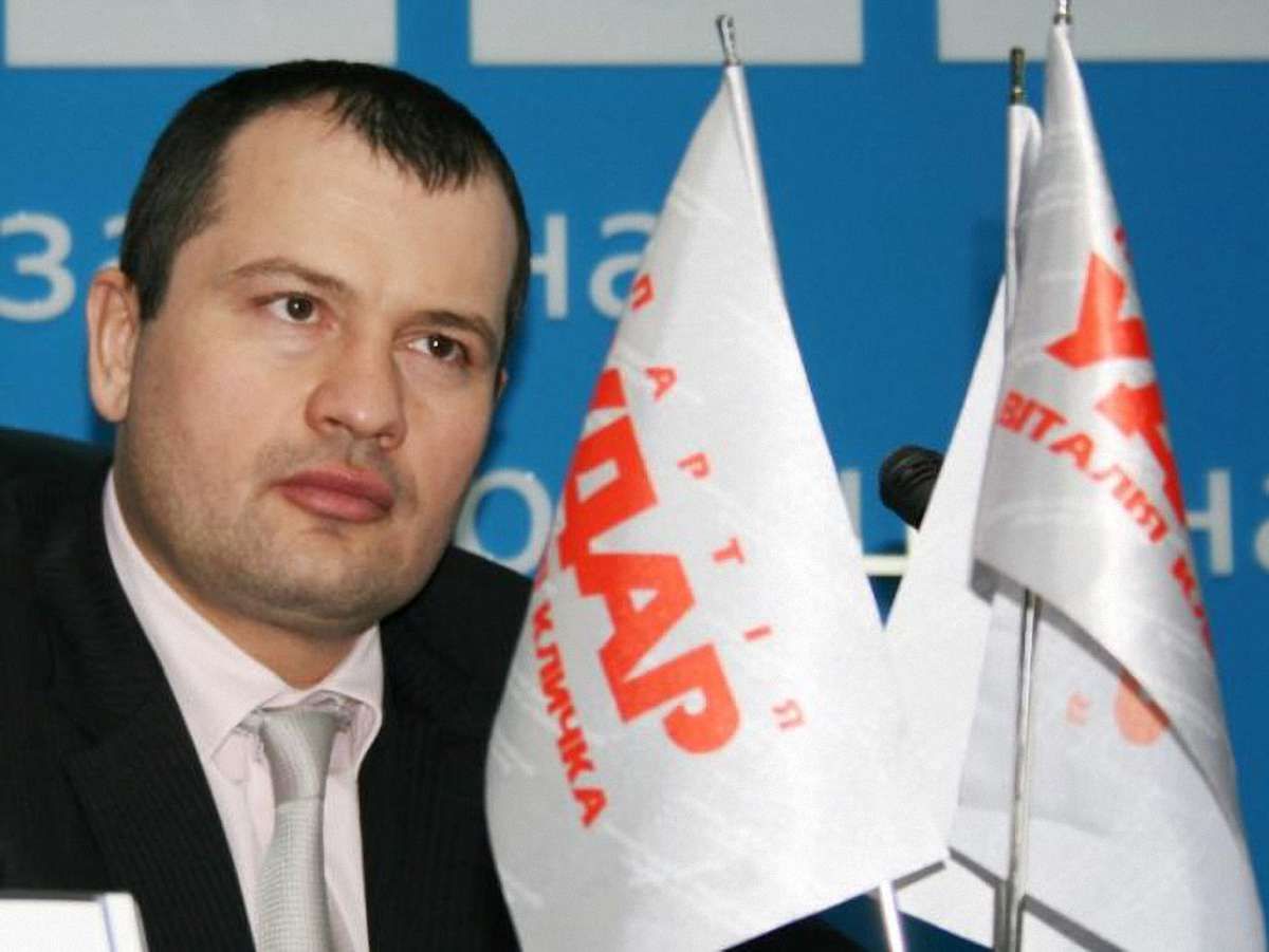 Опозиція планує блокувати трибуну Ради вночі і завтра