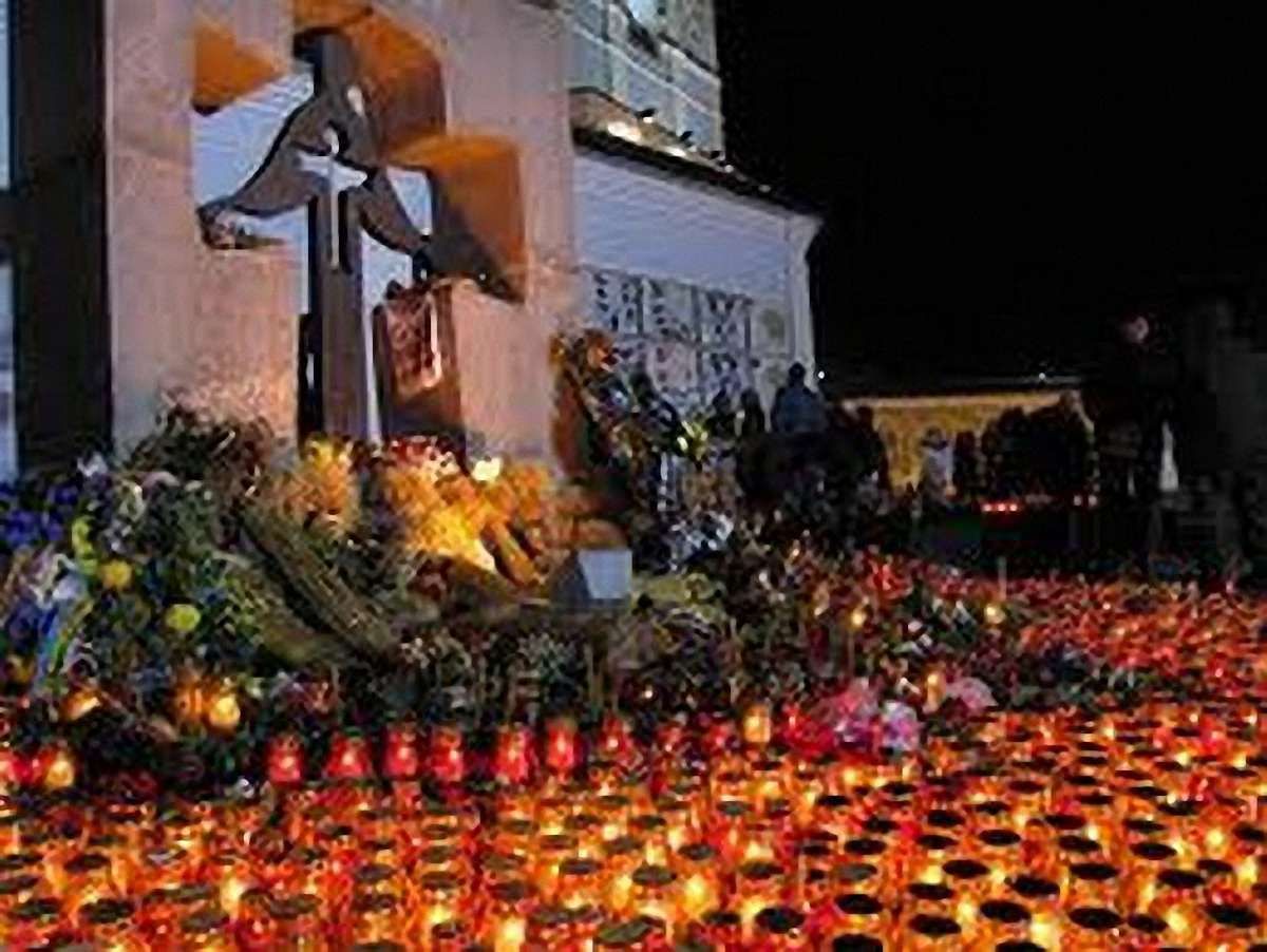«Свобода» просить Фюле посприяти визнанню Голодомору в країнах ЄС
