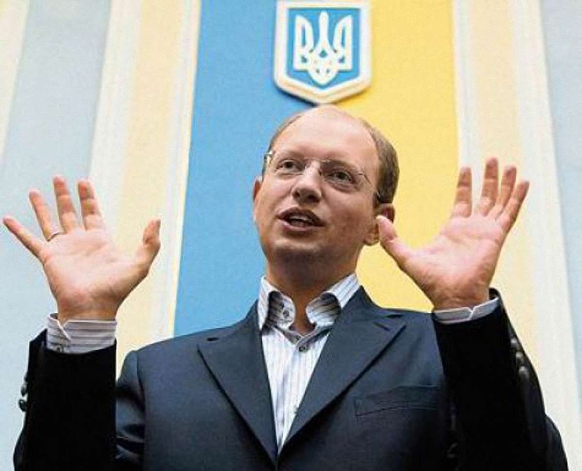 Регіонали хочуть голосувати прямо з ліжка, – Яценюк