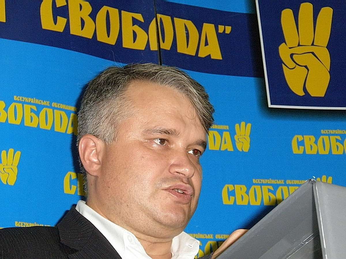 На виборах-2015 Янукович переможе хіба у Симоненка, – нардеп