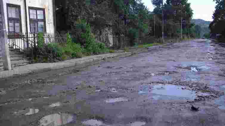 Депутати хочуть, щоб «Укрнафта» зремонтувала дороги в Бориславі