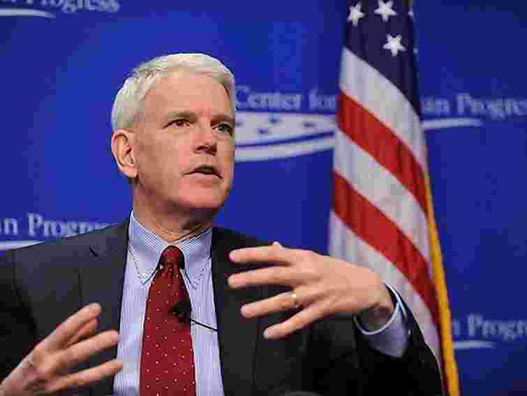 У Януковича переоцінюють важливість України для Заходу, - Пайфер