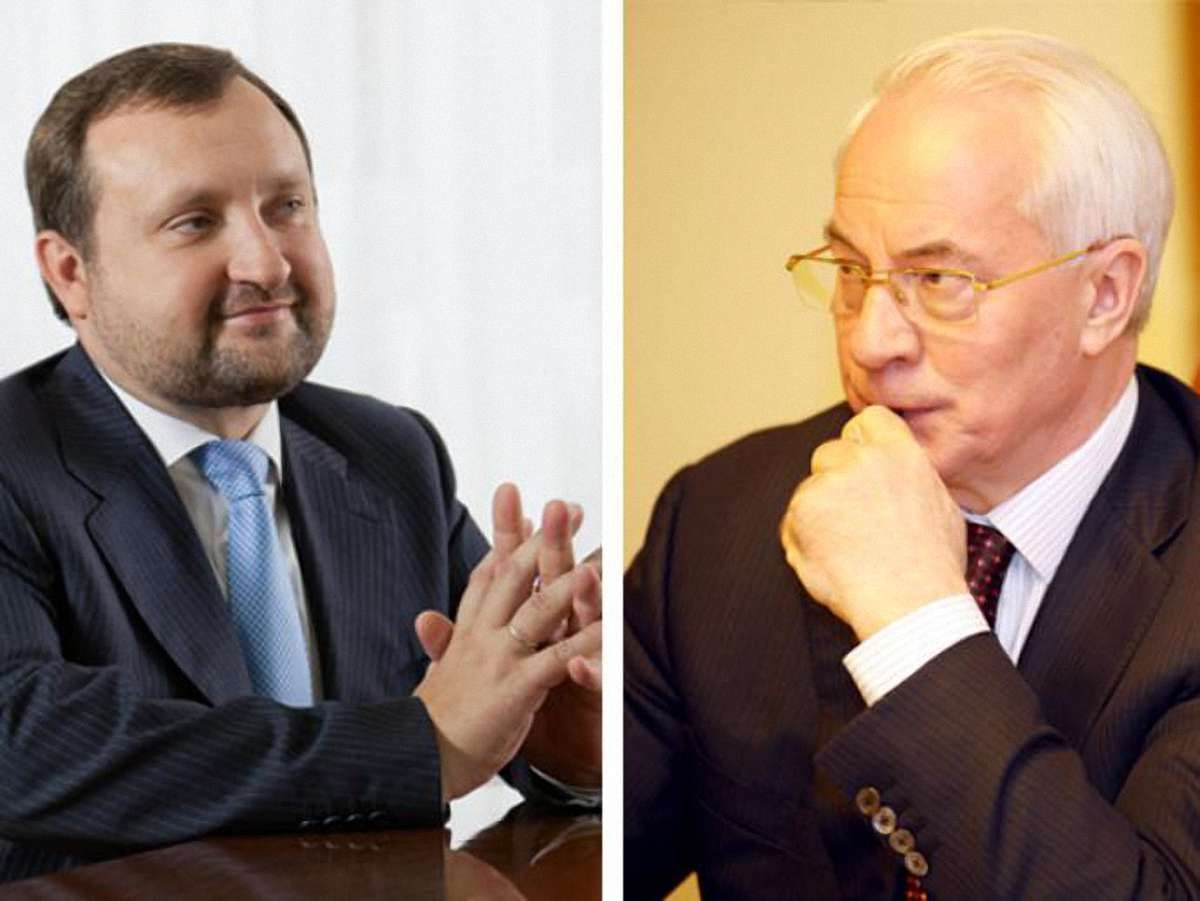 Азарову й Арбузову замовили 17 чартерів, кожен - за мільйон