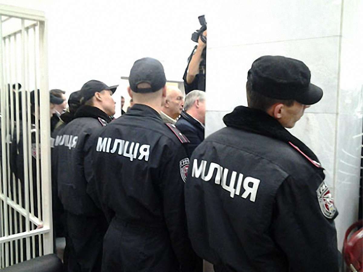 Через бійку нардепів з «грифонівцями» міліція порушила справу